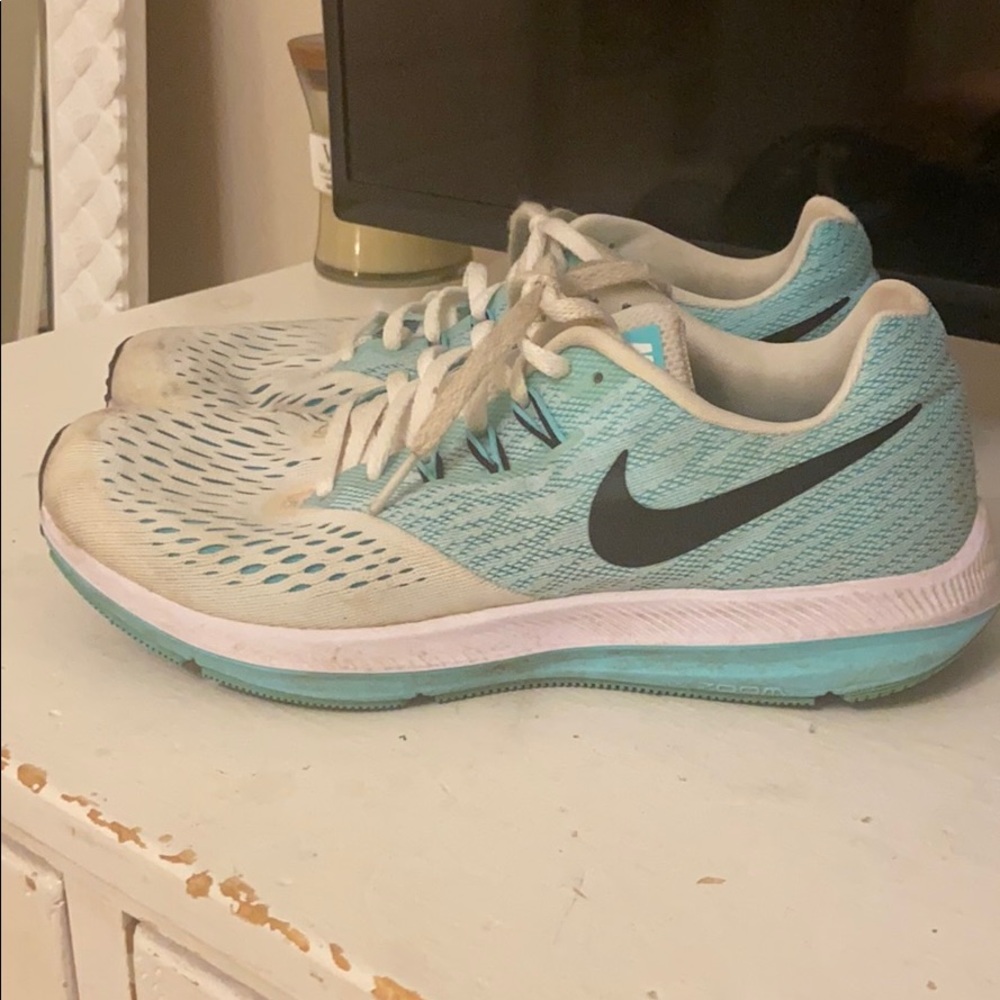 Nike Zoom Winflo 4 Sneakers